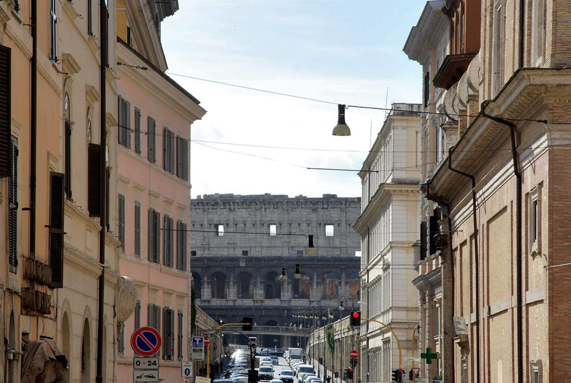 Daplace - Hqh Colosseo Řím Exteriér fotografie